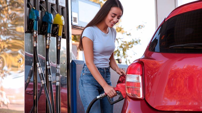 Mejora la Eficiencia del Combustible de tu Seminuevo con Esto
