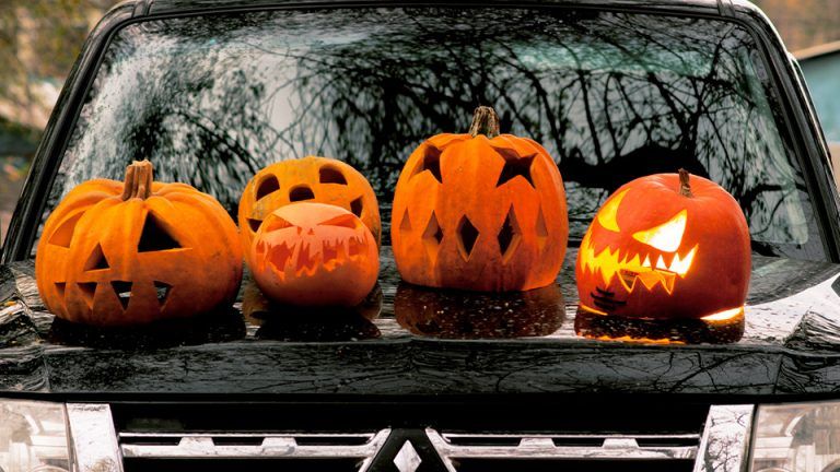 5 Ideas para Decorar tu Auto en Halloween